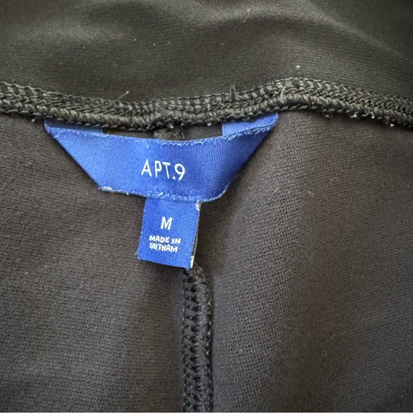 Apt. 9 Women's Classic Black Leggings seamed tummy control ponte size medium - Picture 5 of 6